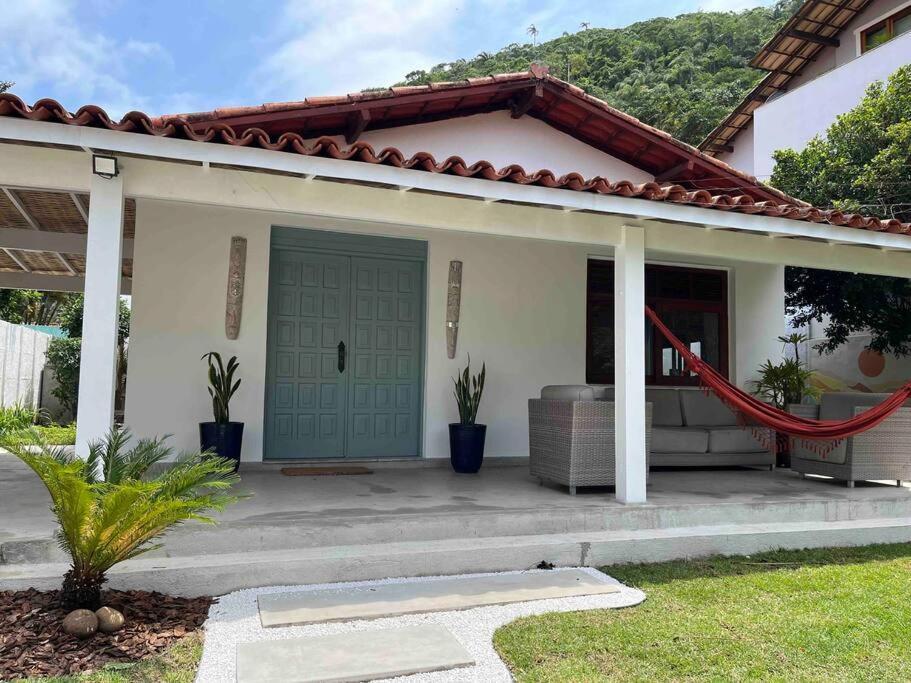 Casa Praiana De Itacoatiara Niteroi Exterior photo